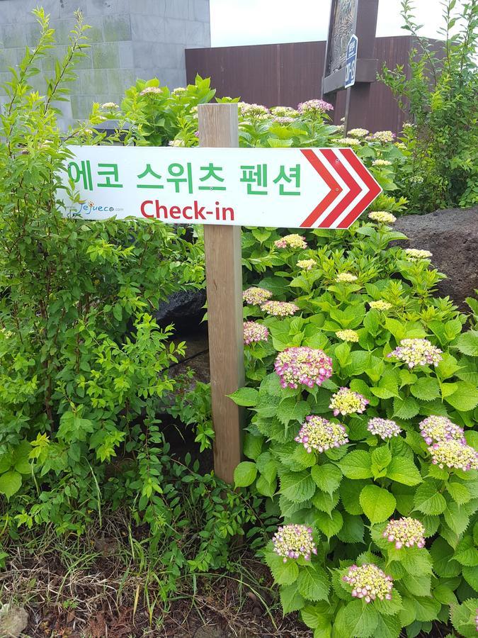 Jeju Eco Suites Seogwipo Exterior foto